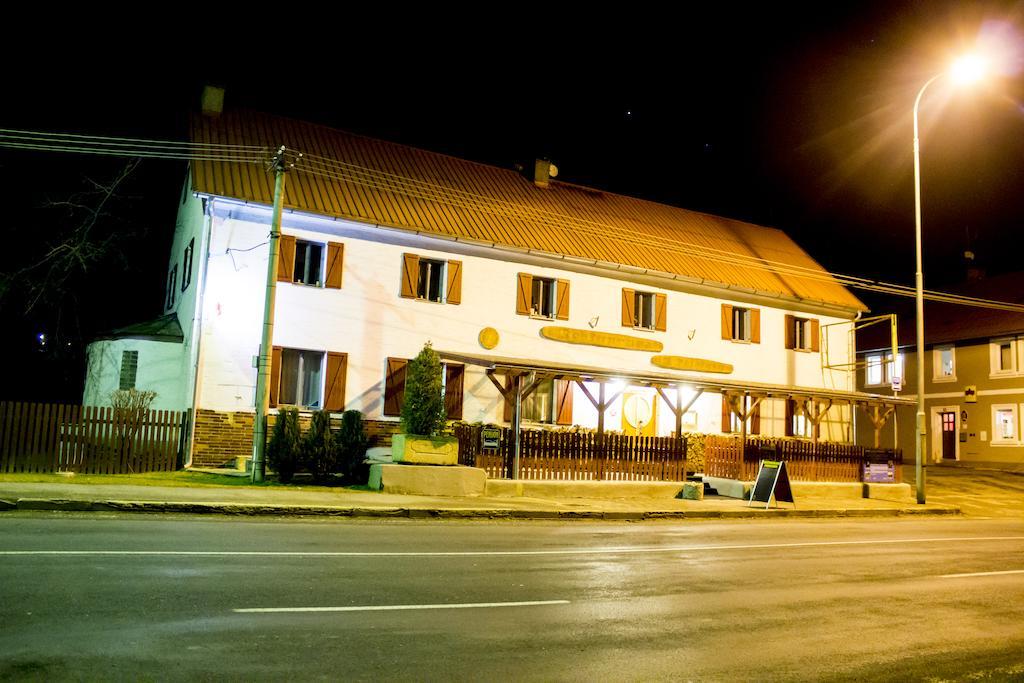U Pristavu Pomezi nad Ohri